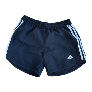 Adidas shortsit