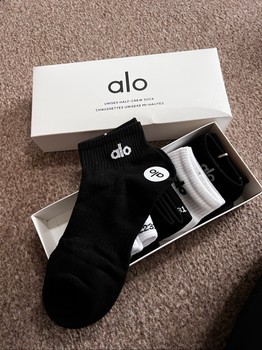 Alo half-crew socks