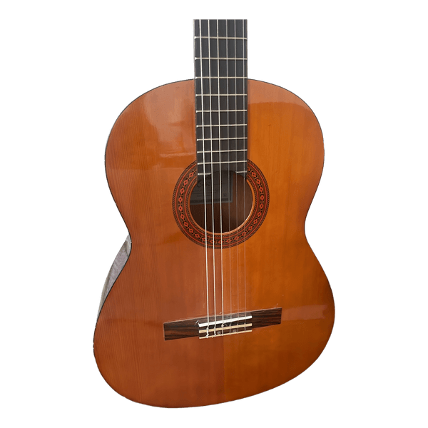 Yamaha C40 classical guitar