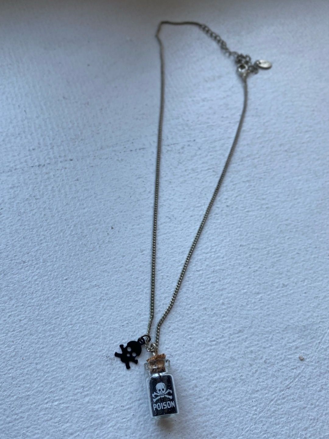 Myrkynkeittäjä jewelry