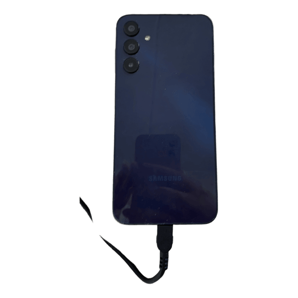 samsung galaxy a15 HINTA NEUVOTELTAVISSA!!! nopeasti pois
