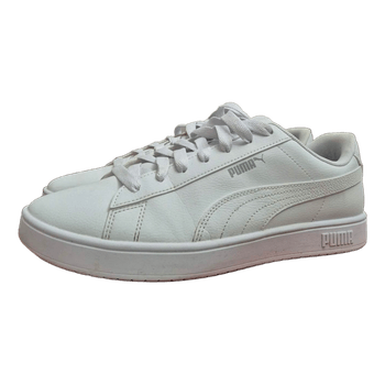 White Puma sneakers
