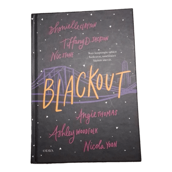 Blackout kirja
