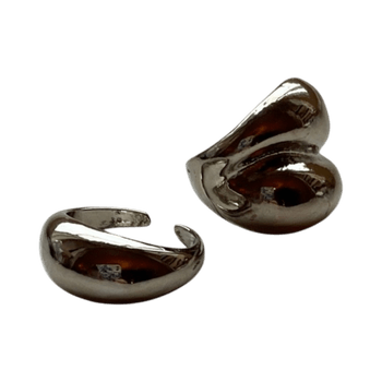 2 sormusta