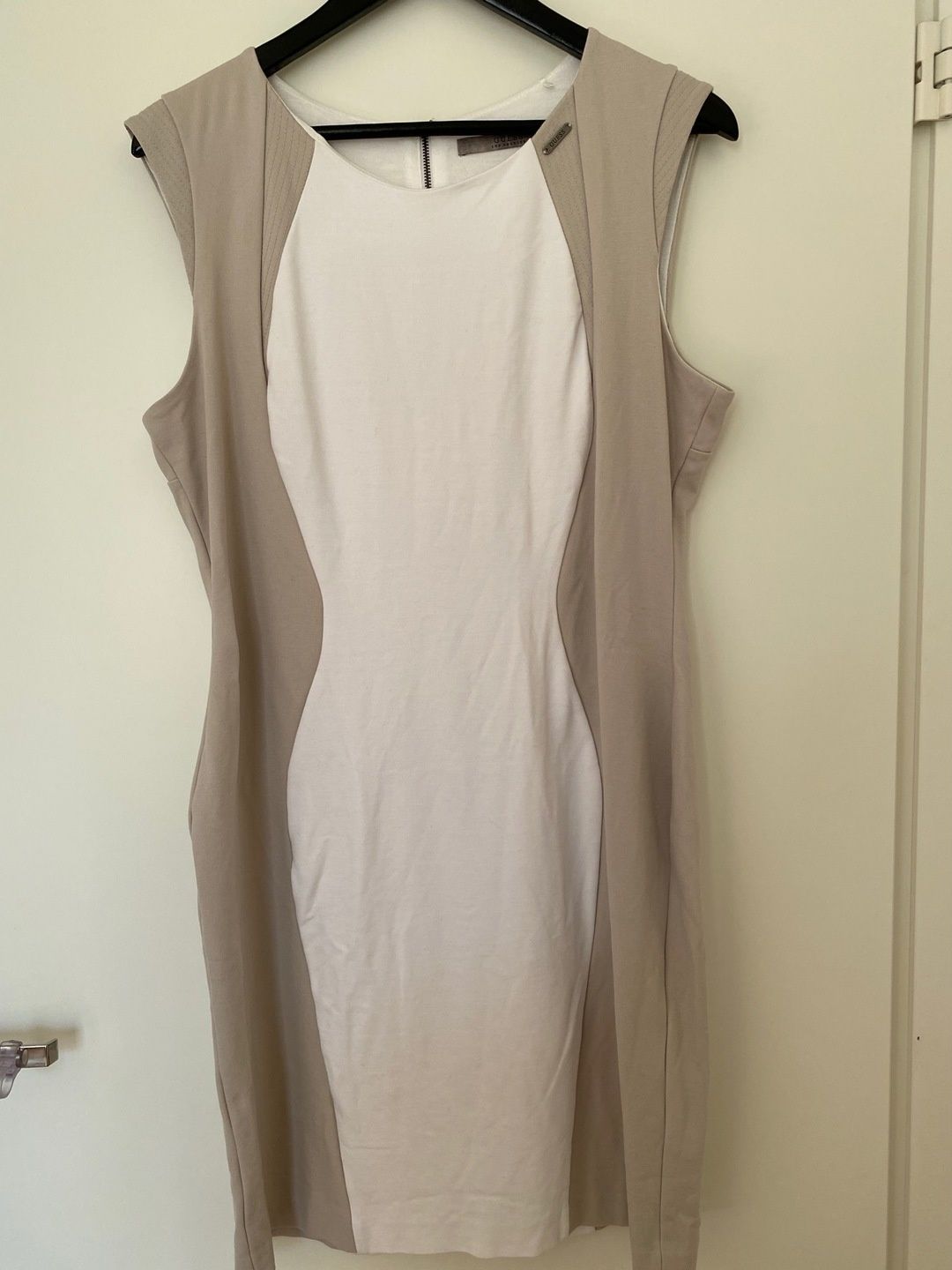 Guess dress