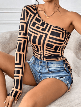 One shoulder drawstring tee