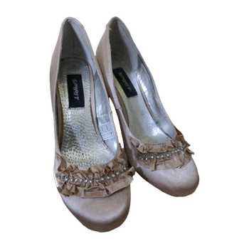 Spirit heels