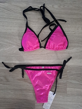 Uudet bikinit S