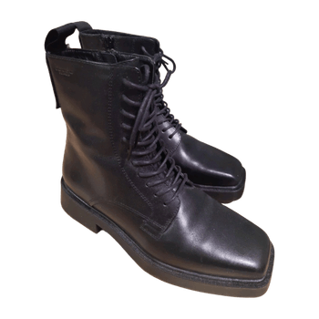 Vagabond boots