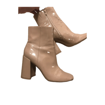 House of cb heels