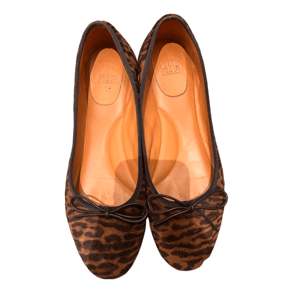 Leopard print ballet flats