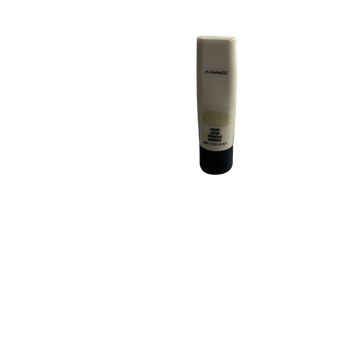 Mac strobe cream