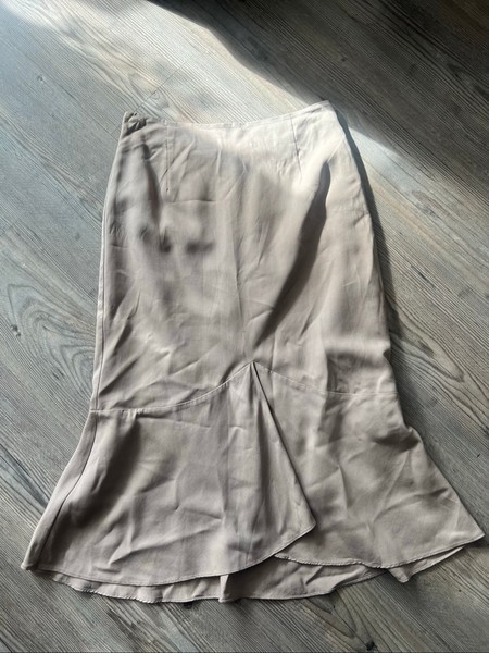 Beige Tiger of Sweden midihame
