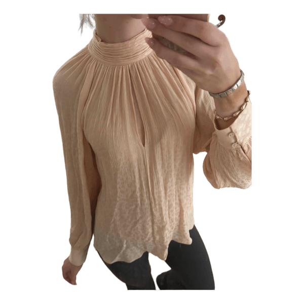 Beige pusero