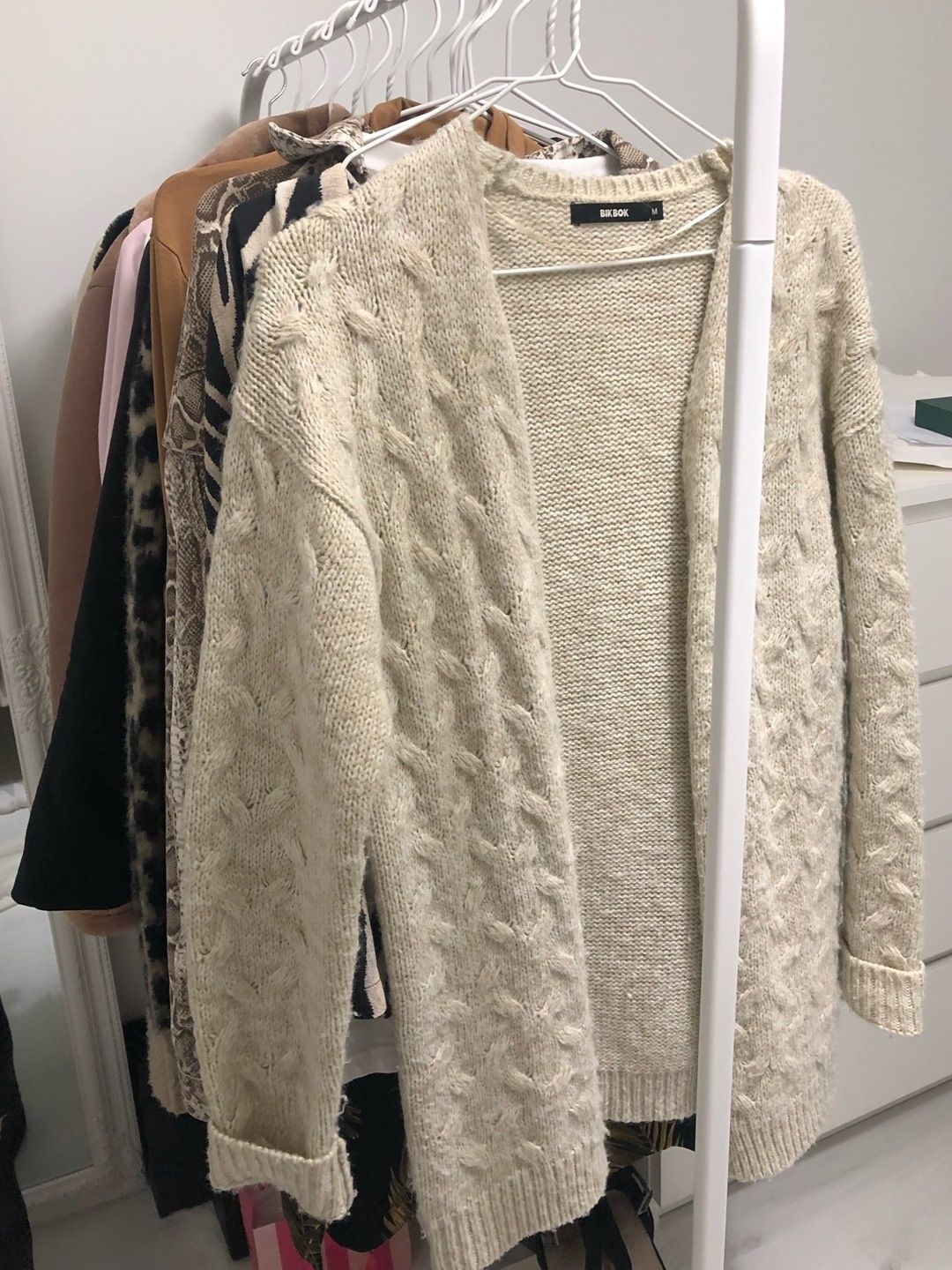 Bik bok cardigan