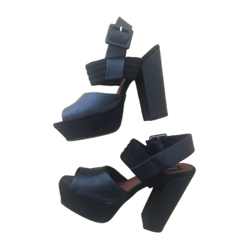 Spirit heels