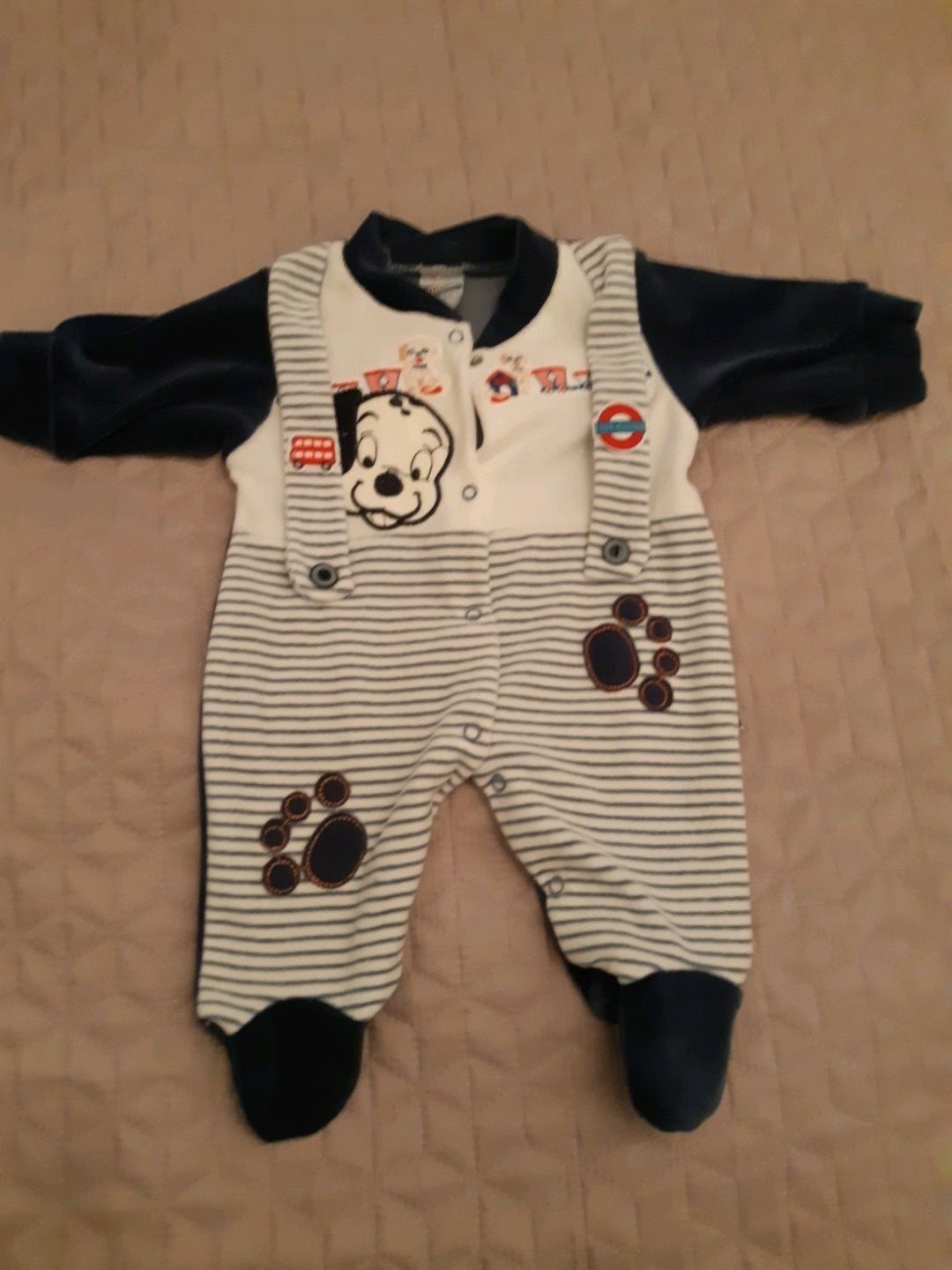 kids' clothing