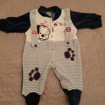 kids' clothing