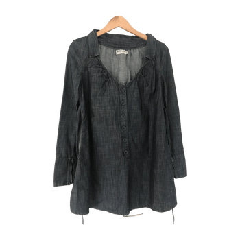 Lee blouse