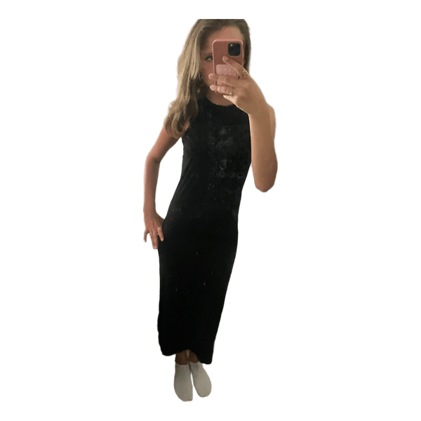 Sort lang kjole