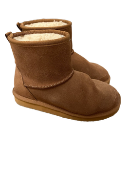 Stadium shoes