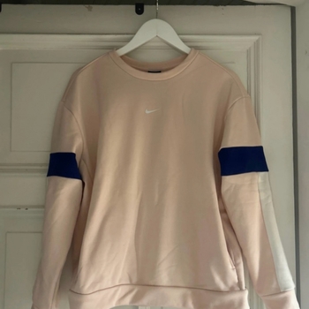 Nike Pink with Blue and white details Jumper / Size S