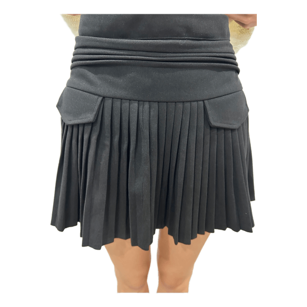 Black pleated mini skirt