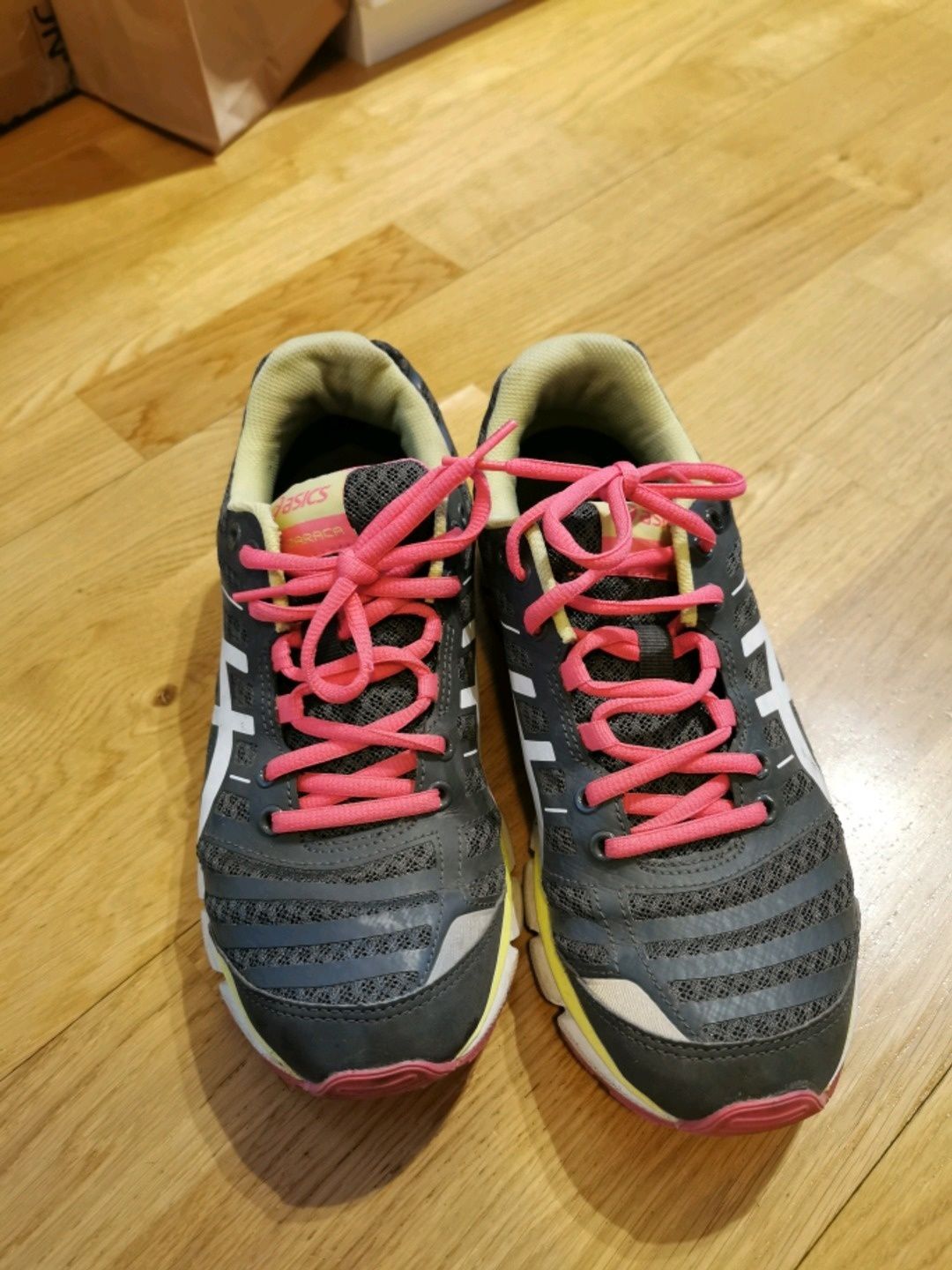 Asics sports shoes