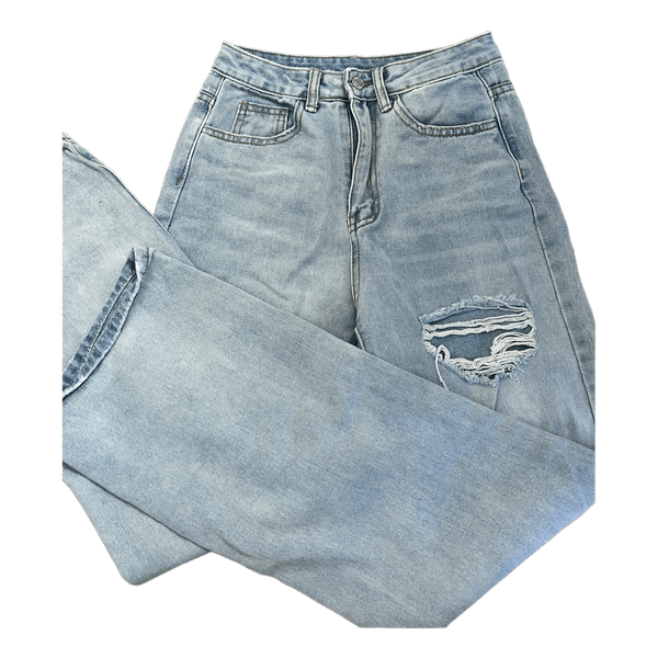 Light blue ripped jeans