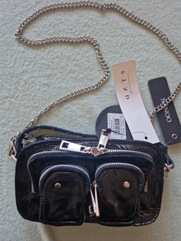 Núnoo Helena Candy Black Crossbody Bag