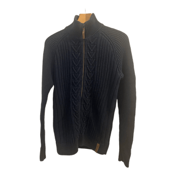 mens’ M sized Bodyguard knit cardigan