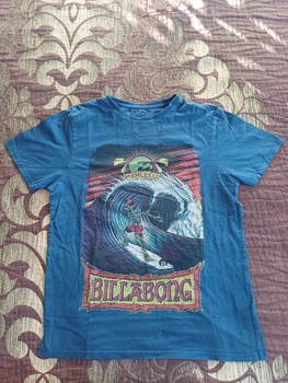 Billabong blue graphic t-shirt