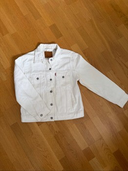 Levi’s luonnonvalkoinen farkkutakki