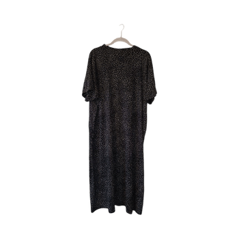 Musta, kuviollinen midi-mekko