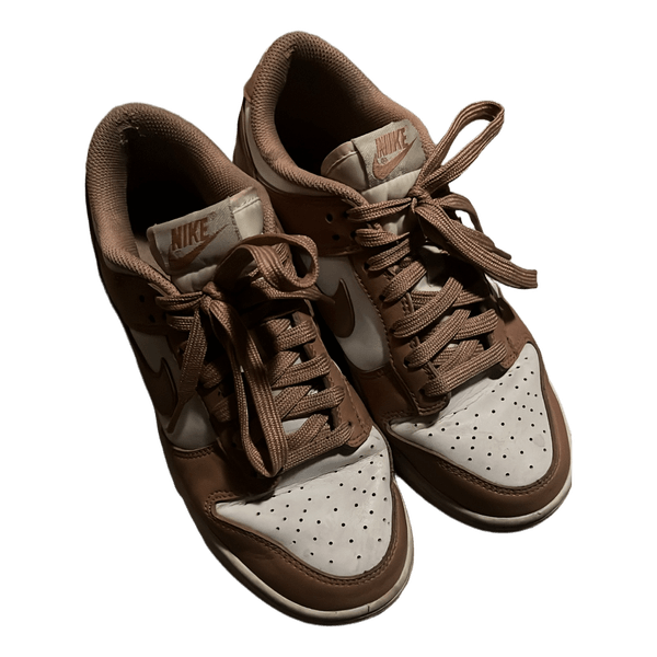 Nike Dunk low sneakers