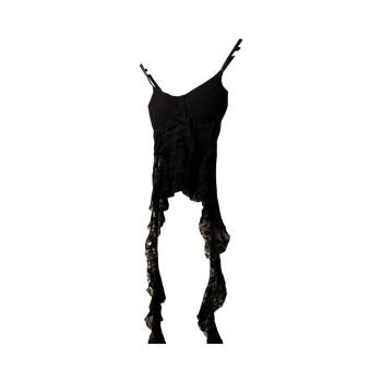 Musta pitsinen toppi