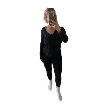 V-neck long sleeve top