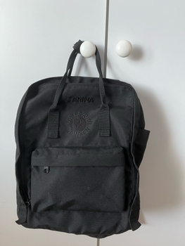 Musta kånken reppu, FJÄLLRÄVEN