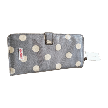 Polka dot wallet organizer
