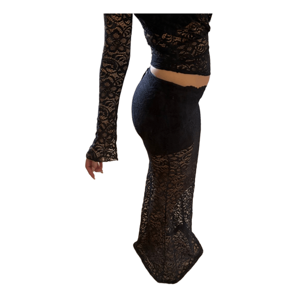 Marisol lace skirt