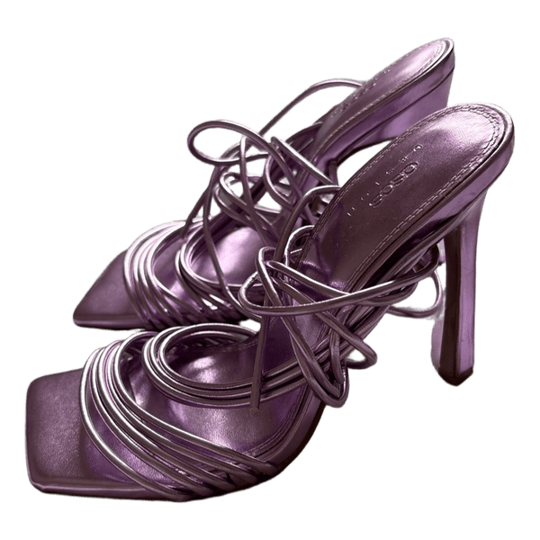 Violetit metalliset korkokengät