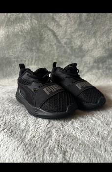 Black Puma toddler sneakers