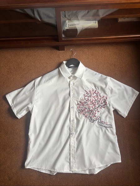 White embroidered short sleeve shirt
