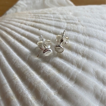 Kultasepänliike jewelry