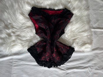 Black and red top