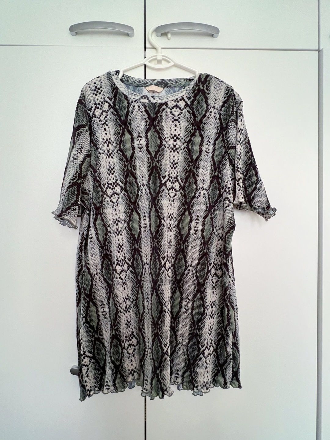 H&m dress