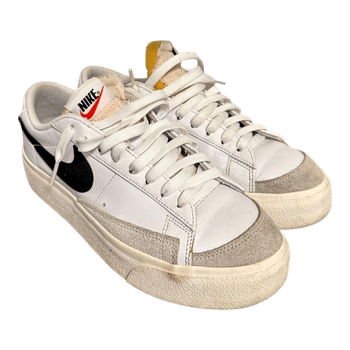 White Nike Blazer sneakers
