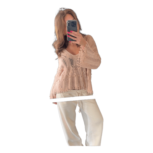 Beige neulottu pusero