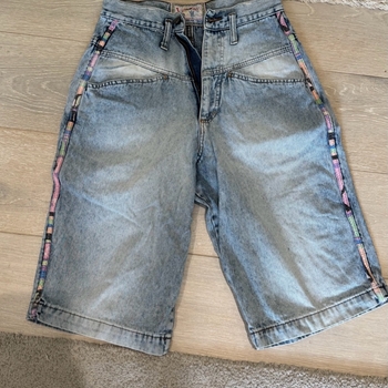 Vintage farkkusortsit