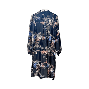 Second Female silkkimekko